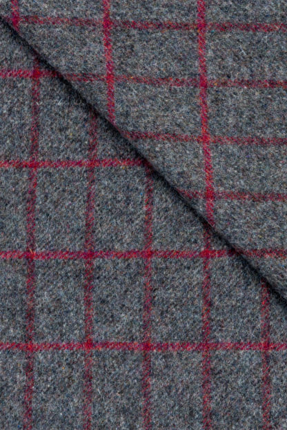 The Killarney Wool Blanket Raspberry Check Detail