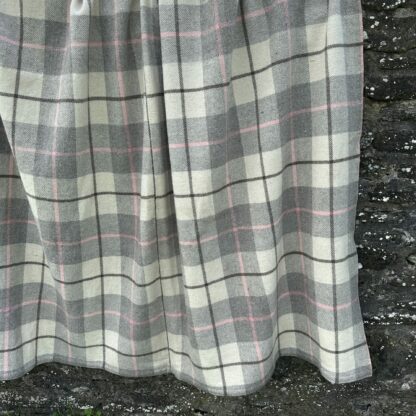 Old Welsh Plaid Blanket Narrow Loom NL70