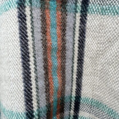 Old Welsh Blanket Plaid WP192 Detail 2