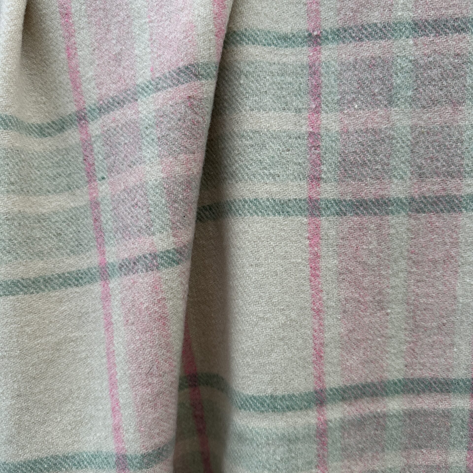 Old Welsh Blanket, Plaid WP194 — Great English Outdoors