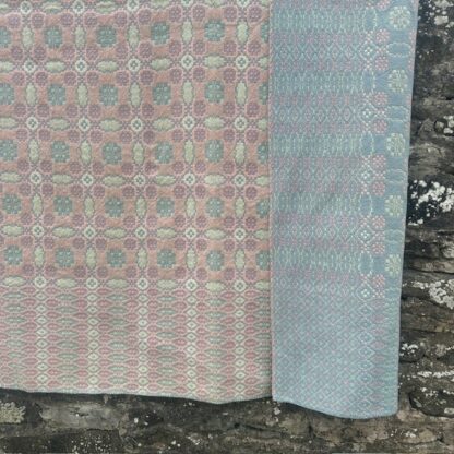 Old Welsh Blanket Antitque Tapestry AT181 Reverse