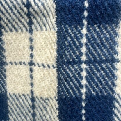 Old Welsh Blanket Narrow Loom NL79 Detail 3