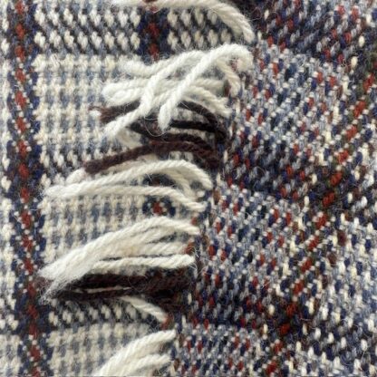 Old Welsh Blanket Narrow Loom NL82 Detail 2