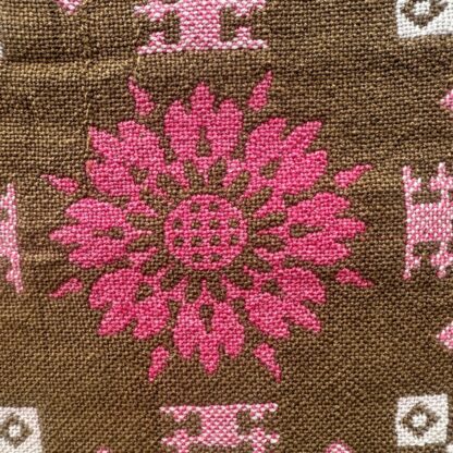 Old Welsh Blanket Antique Tapestry AT185 Detail 2