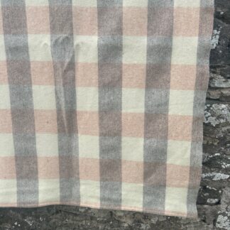 Old Welsh Blanket Narrow Loom NL106