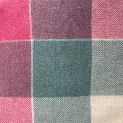 Old Welsh Blanket Plaid WP202 Detail 3