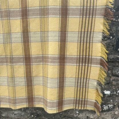 Old Welsh Blanket Vintage Fringed Throw FT112